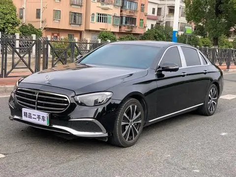 Mercedes-Benz E-Class PHEV 2022