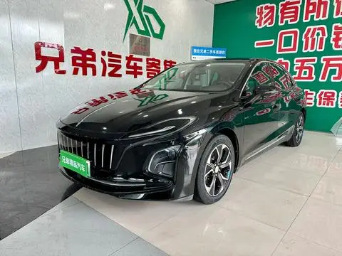 Hongqi E-QM5 2021