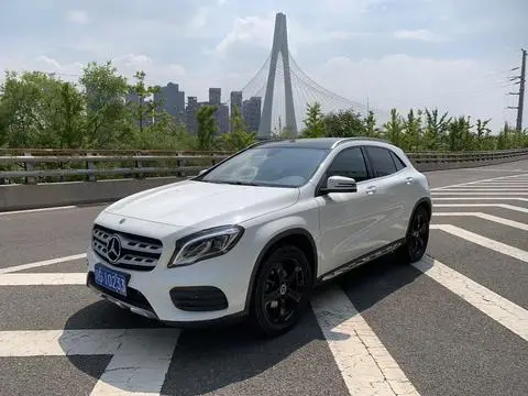 Mercedes-Benz GLA 2019