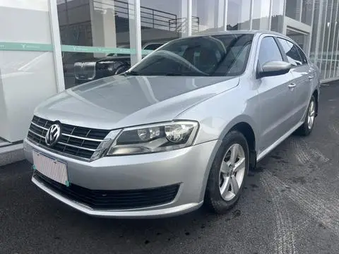 Volkswagen Lavida 2013