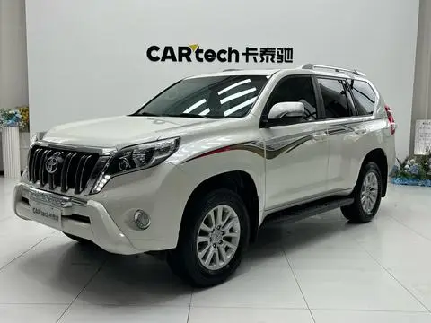 Toyota Prado 2017 — фото 1