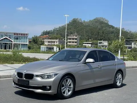 BMW 3 Series 2017 — фото 1