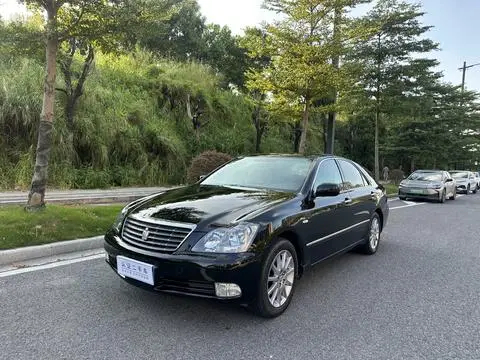 Toyota Crown 2007 — фото 1