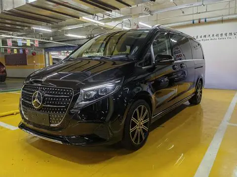 Mercedes-Benz V-Class 2024