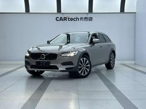 Volvo V90 2022