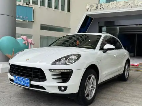 Porsche Macan 2014