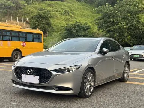 Mazda 3 昂克赛拉 2021