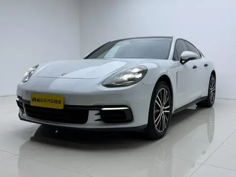 Porsche Panamera 2017