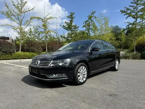 Volkswagen Magotan 2013