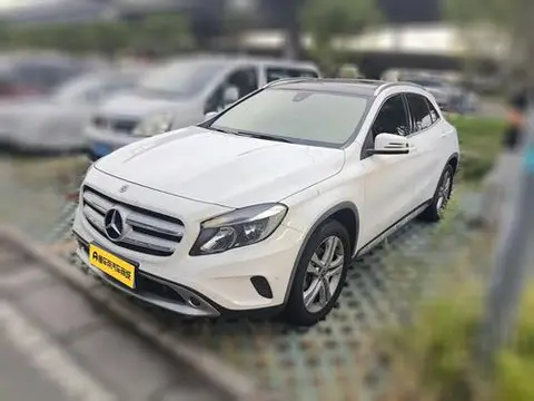 Mercedes-Benz GLA 2017