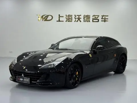 Ferrari GTC4Lusso 2017