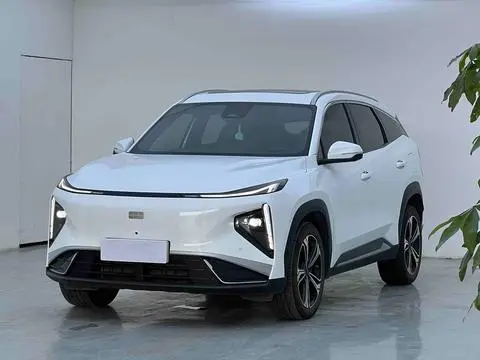 Geely L7 2025
