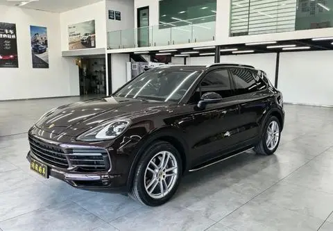 Porsche Cayenne 2019 — фото 1
