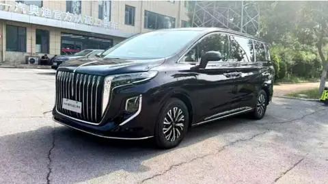 Hongqi HQ9 PHEV 2024 — фото 1