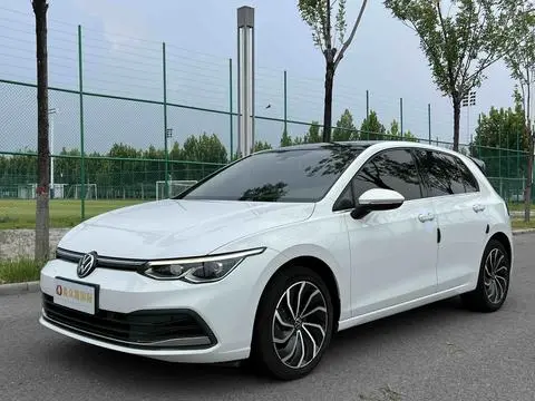 Volkswagen Golf 2021