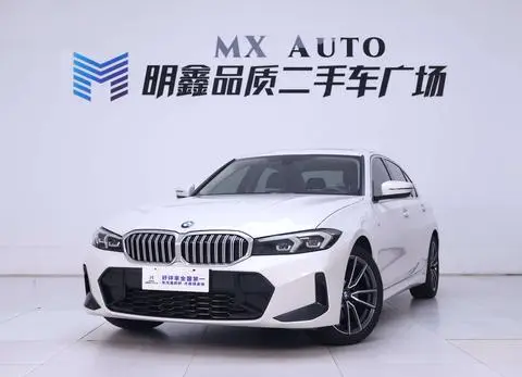 BMW 3 Series 2023 — фото 1