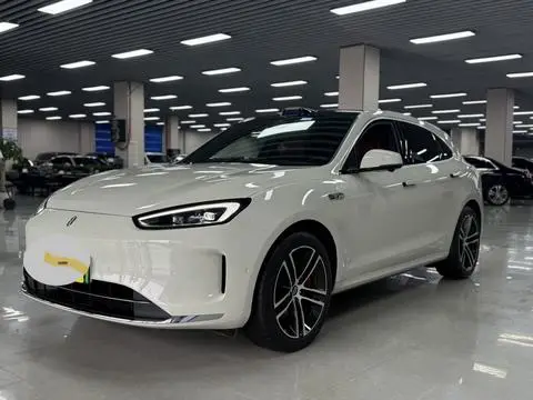 AITO M5 2025
