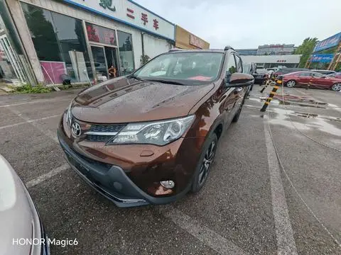 Toyota RAV4 2015
