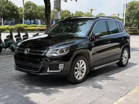 Volkswagen Tiguan 2015