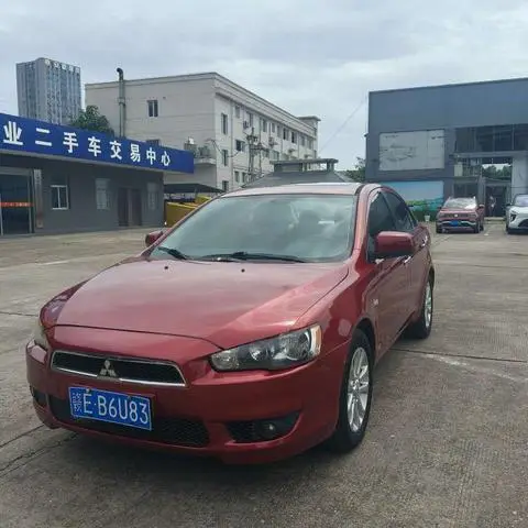 Mitsubishi 翼神 2011