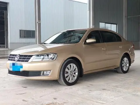 Volkswagen Lavida 2015