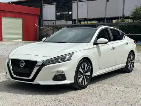 Nissan Teana 2021