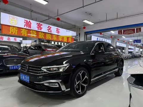 Volkswagen Magotan 2024