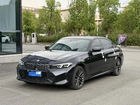 BMW 3 Series 2023