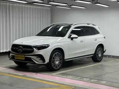 Mercedes-Benz GLC 2023
