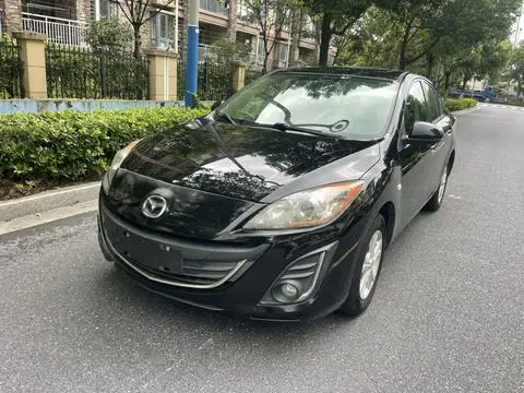 Mazda 3星骋 2015 — фото 1