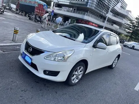 Nissan 骐达TIIDA 2011