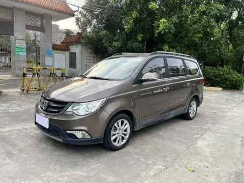 Baojun 730 2014