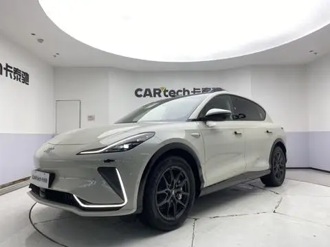 IM Motors 智己LS7 2024
