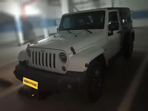Jeep 牧马人 2015