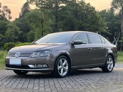 Volkswagen Magotan 2016