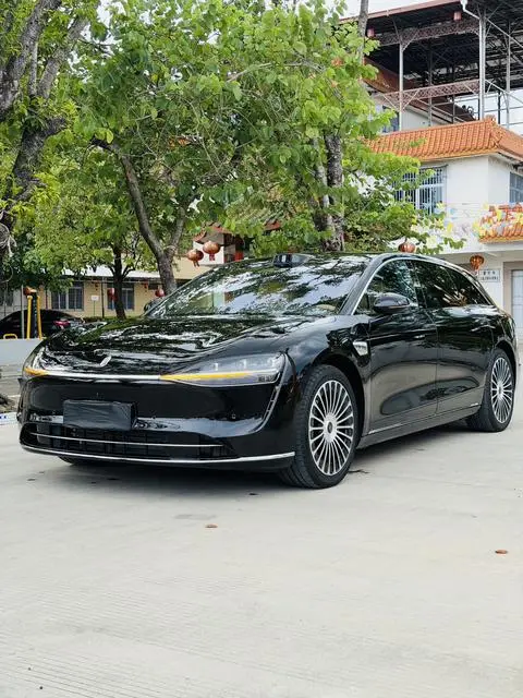 Stelato S9T 2025