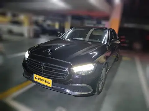 Mercedes-Benz E-Class 2022