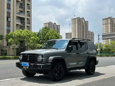 TANK 300 2021