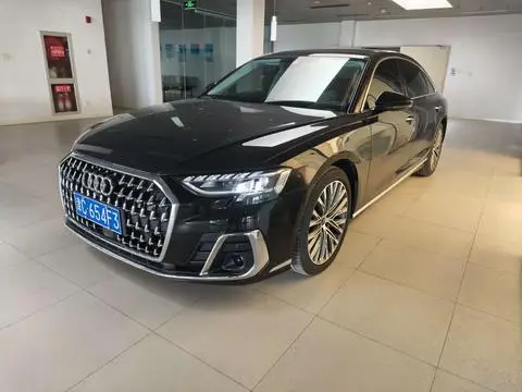 Audi A8 2025
