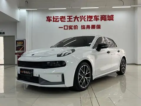 Lynk & Co 03 2022