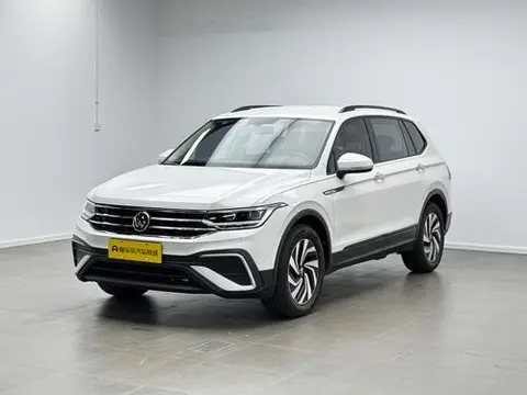 Volkswagen Tiguan L 2022