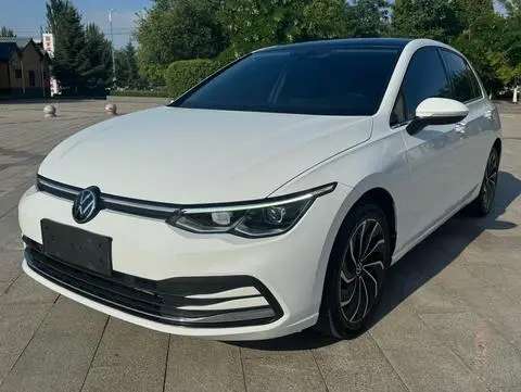 Volkswagen Golf 2021