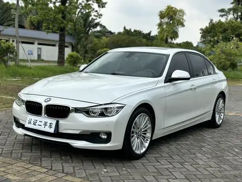 BMW 3 Series 2018 — фото 1