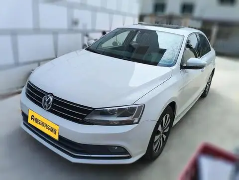 Volkswagen Sagitar 2018