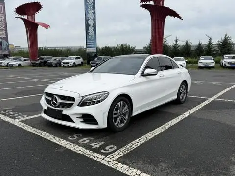 Mercedes-Benz C-Class 2021