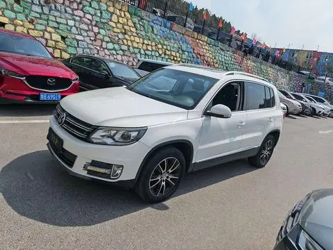 Volkswagen Tiguan 2015