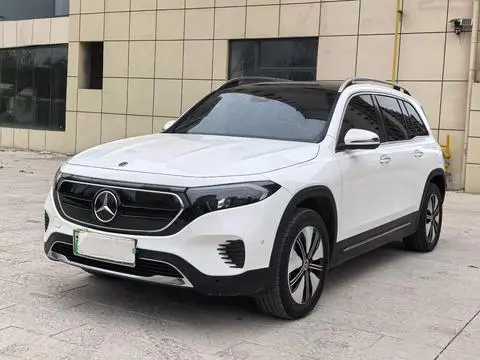 Mercedes-Benz EQB 2022