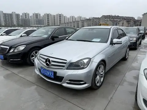Mercedes-Benz C-Class 2011