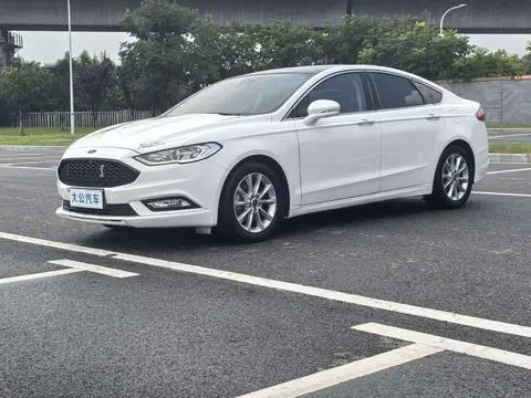 Ford 蒙迪欧 2017 — фото 1