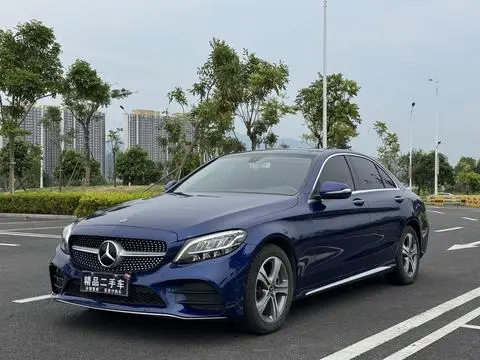 Mercedes-Benz C-Class 2020